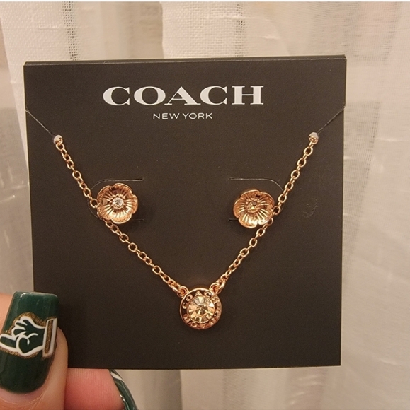 Coach Rose Gold Open Circle Necklace and Tea Rose Stud Set NWT - Picture 6 of 12